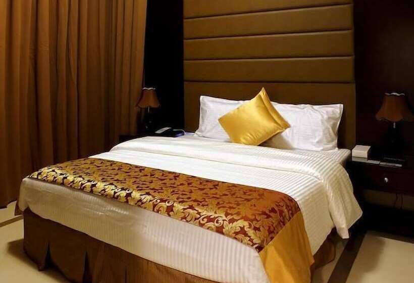 Апартаменты Deluxe 1 Спальня, Paragon Hotel Apartments