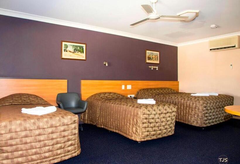 غرفة عائلية, Sunpalms Motel