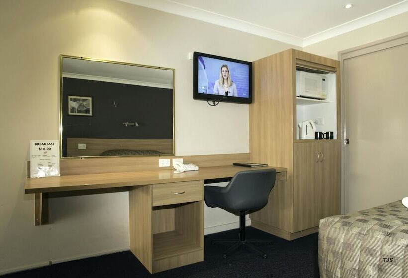 غرفة عائلية, Sunpalms Motel