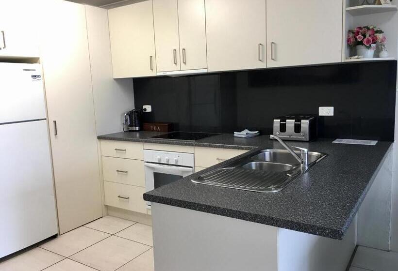 آپارتمان 2 خوابه, Burleigh Palms Holiday Apartments