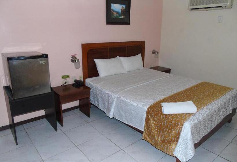 Номер Стандарт, Malecon Inn