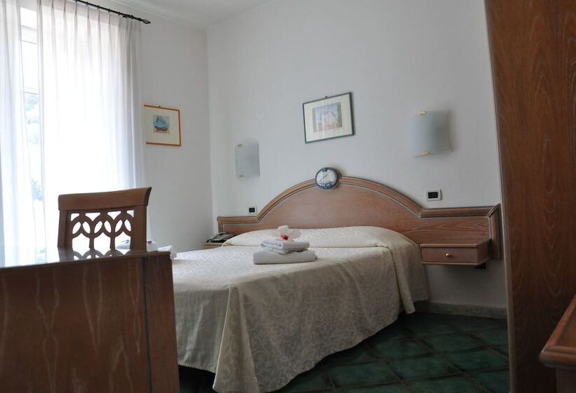 Quarto Estandar, La Marticana