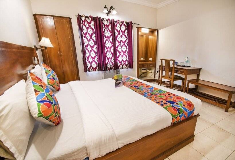 Люкс, Fabhotel Metro Manor Central Station