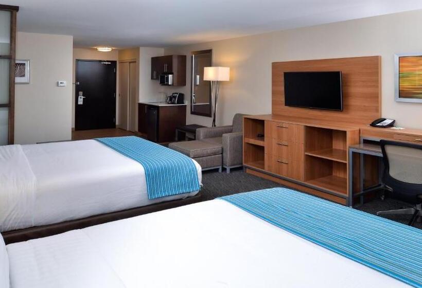 Люкс, Holiday Inn Hotel & Suites Edmonton Airport Conference Centre, An Ihg
