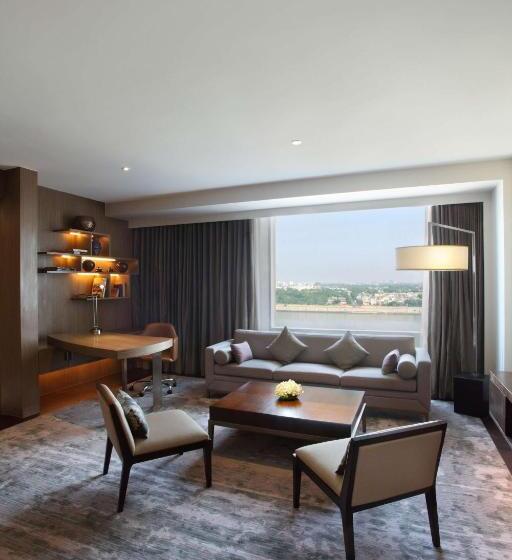 スイート, Hyatt Regency Ahmedabad