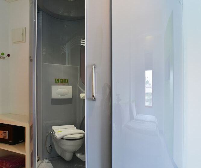 Номер Стандарт, Pop! Hotel Tebet Jakarta