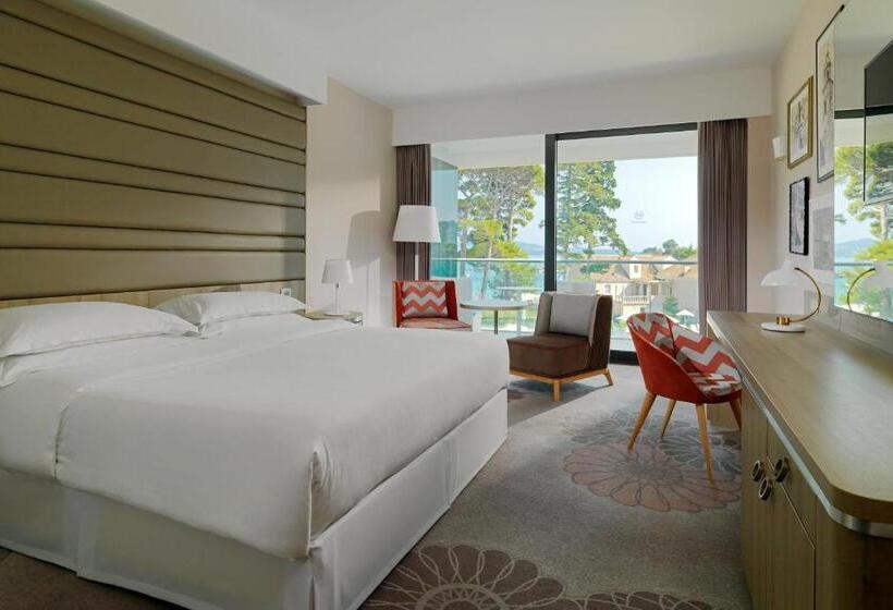 اتاق سوپریور با تخت بزرگ, Sheraton Dubrovnik Riviera