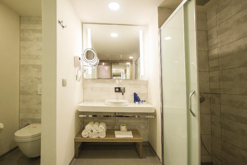 سوئیت کلاسیک, Sheraton Dubrovnik Riviera
