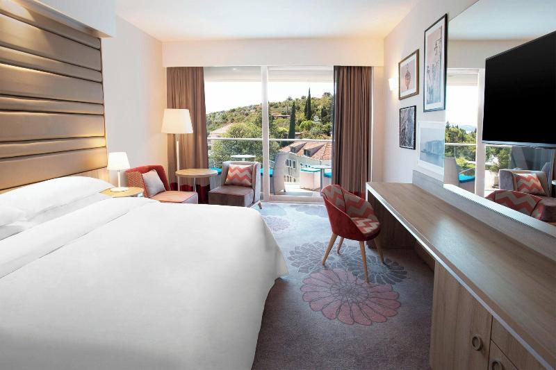 اتاق کلاسیک با تخت دونفره, Sheraton Dubrovnik Riviera