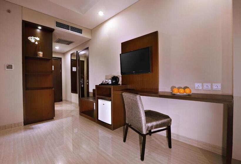 Номер Deluxe, Aston Imperial Bekasi Hotel & Conference Center