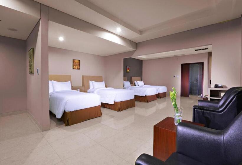 Семейный Номер, Aston Imperial Bekasi Hotel & Conference Center