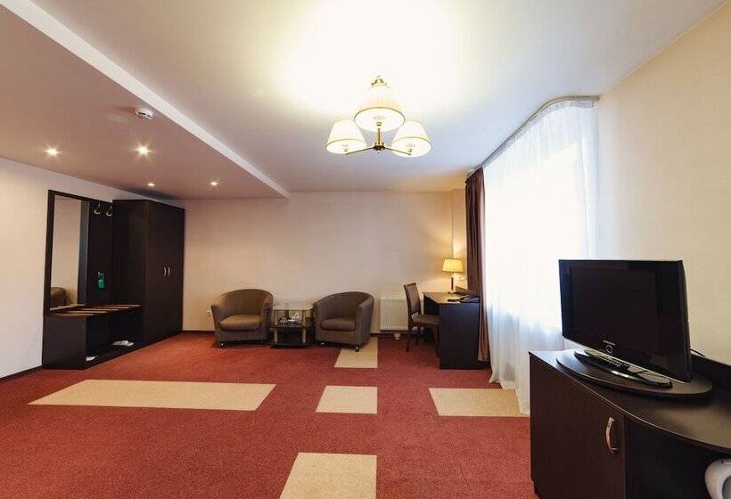 חדר סטנדרט, Deryabin