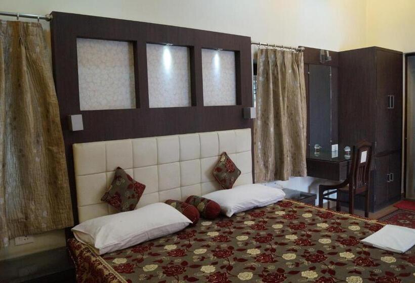 Quarto Premium, Alka