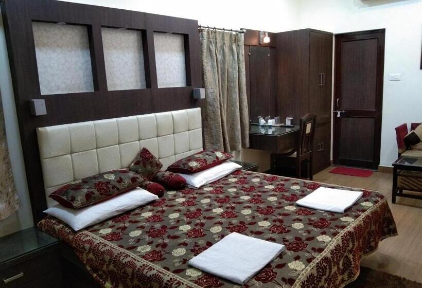 Quarto Premium, Alka
