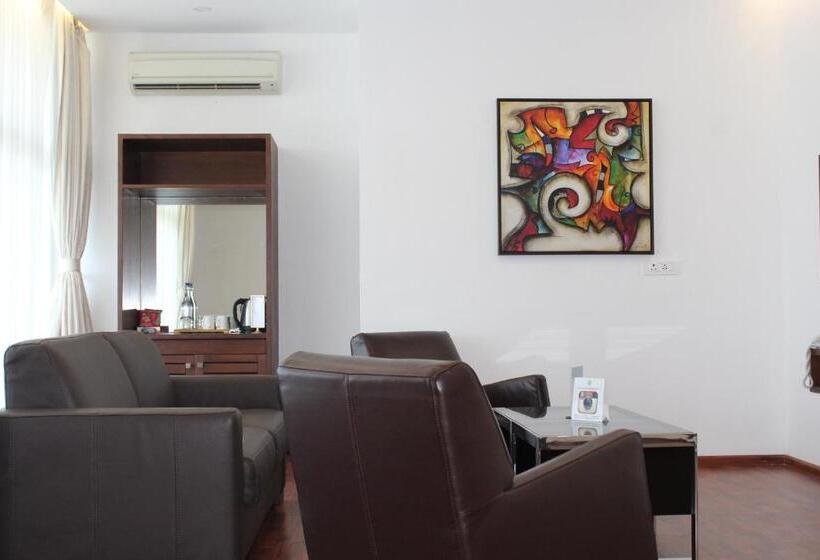 Люкс, Ragamaya Resort & Spa Munnar