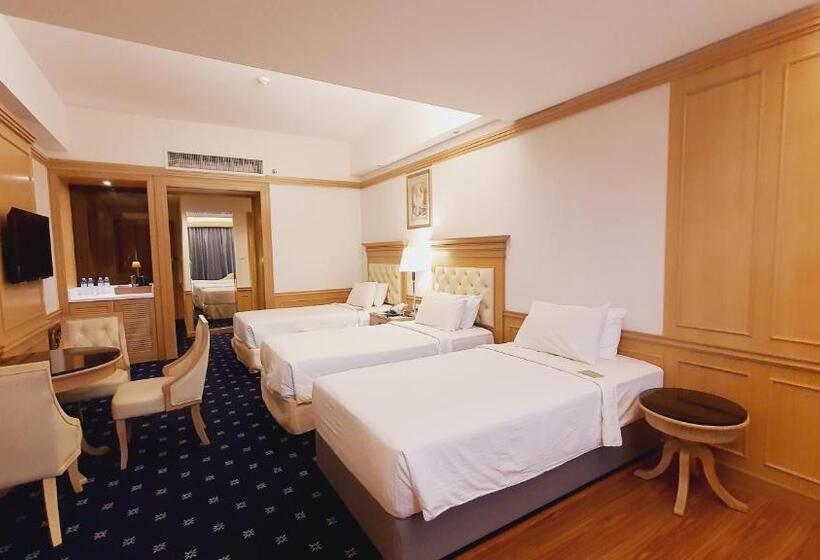 스탠다드 트리플 룸, Royale Chulan Penang