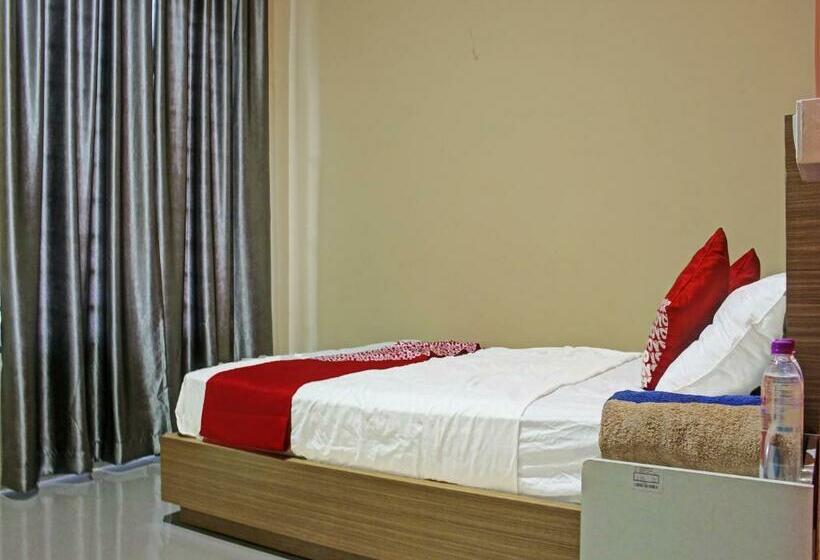 스탠다드 룸 킹사이즈 침대, Oyo 91643 Homestay Daniel 76