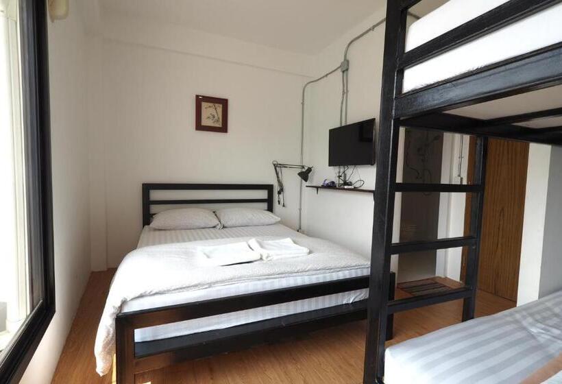 패밀리 룸, Labkoff Cafe And Hostel