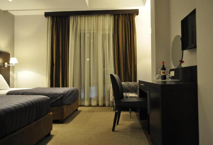 اتاق استاندارد, Dolce International