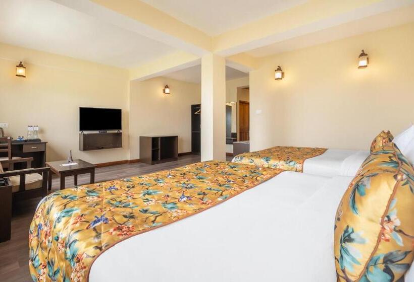 패밀리 룸, Summit Namnang Courtyard & Spa Near Mg Marg