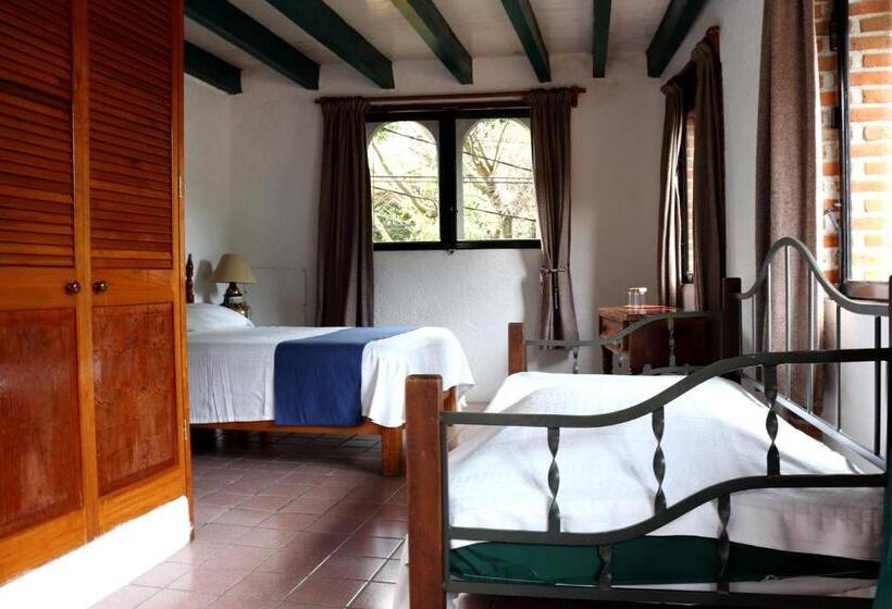 غرفة قياسية ثلاثية, La Posada Del Valle