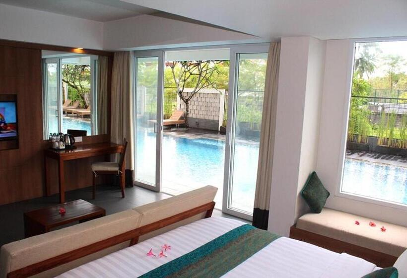 سوییت جونیور, Paragon Hotel Seminyak