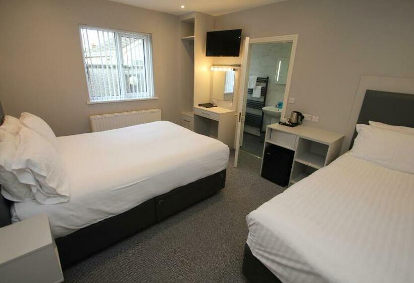 Номер Стандарт Трехместный, North Coast Motel