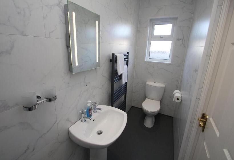 Номер Стандарт Трехместный, North Coast Motel