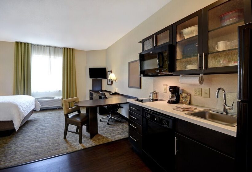 استودیوی استاندارد با تخت دوبل, Candlewood Suites St Clairsville Wheeling Area, An Ihg