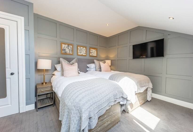 Apartament 21 Dormitor Superior, No1 Apartments Edinburgh   George Iv Bridge