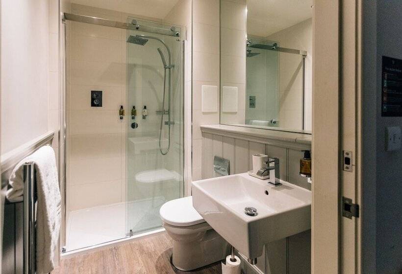 Apartament 21 Dormitor Superior, No1 Apartments Edinburgh   George Iv Bridge