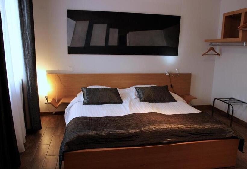 Номер Superior с Видом, Art Hôtel