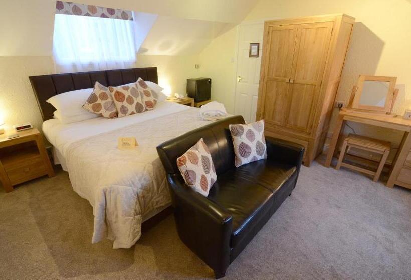 Четырехместный Номер Стандарт, Ellerby Country Inn