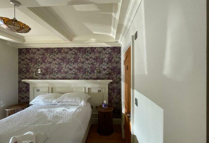 Номер Стандарт, Bradleigh Lodge
