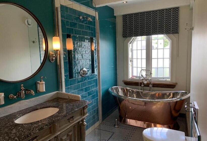 Люкс Deluxe Кровать Кинг, Bradleigh Lodge