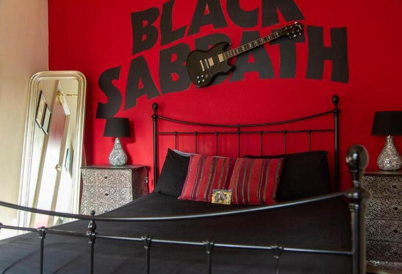 Номер Стандарт, The Saddle Inn