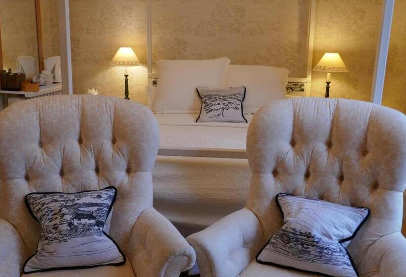 Номер Deluxe, Kerrington House