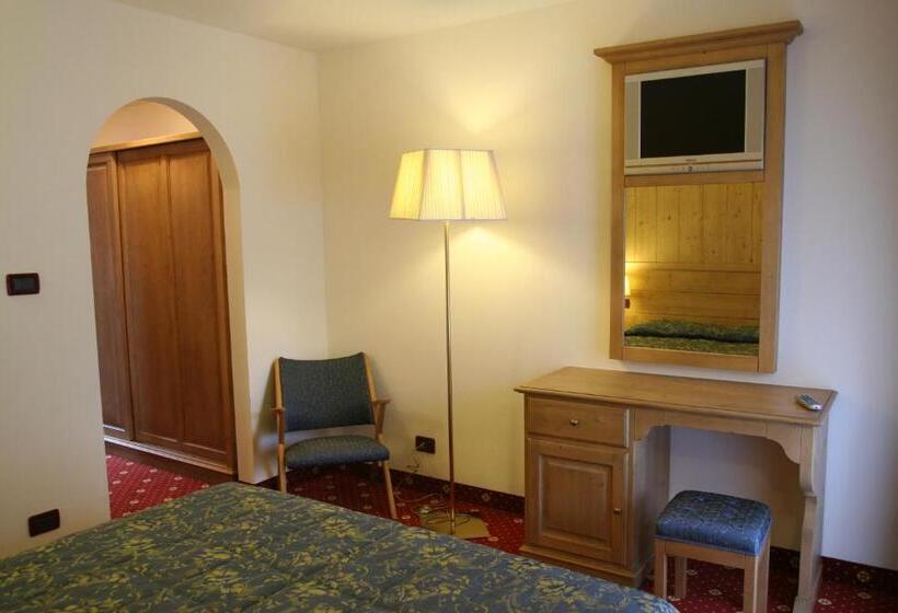 클래식 4인 룸, Gh Hotel Monzoni