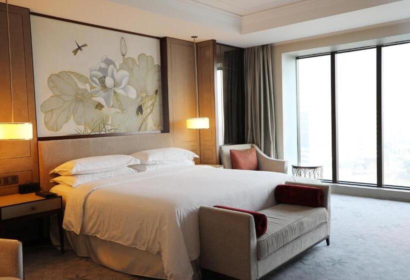 سوییت جونیور, Sheraton Shanghai Jiading