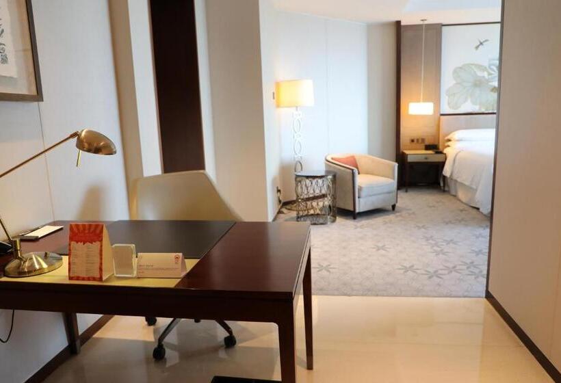 سوییت جونیور, Sheraton Shanghai Jiading