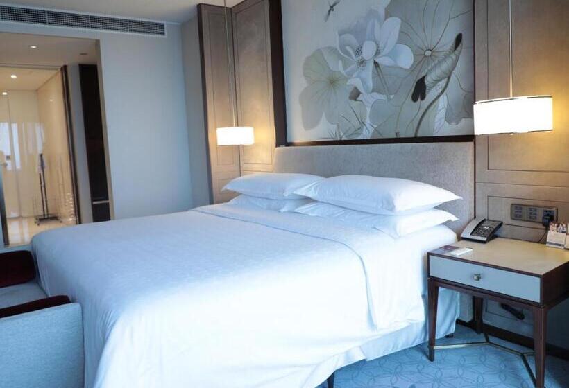 سوئیت کلاب, Sheraton Shanghai Jiading