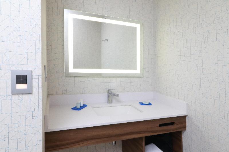 スタンダードルーム, Holiday Inn Express   Monterrey   Fundidora, An Ihg