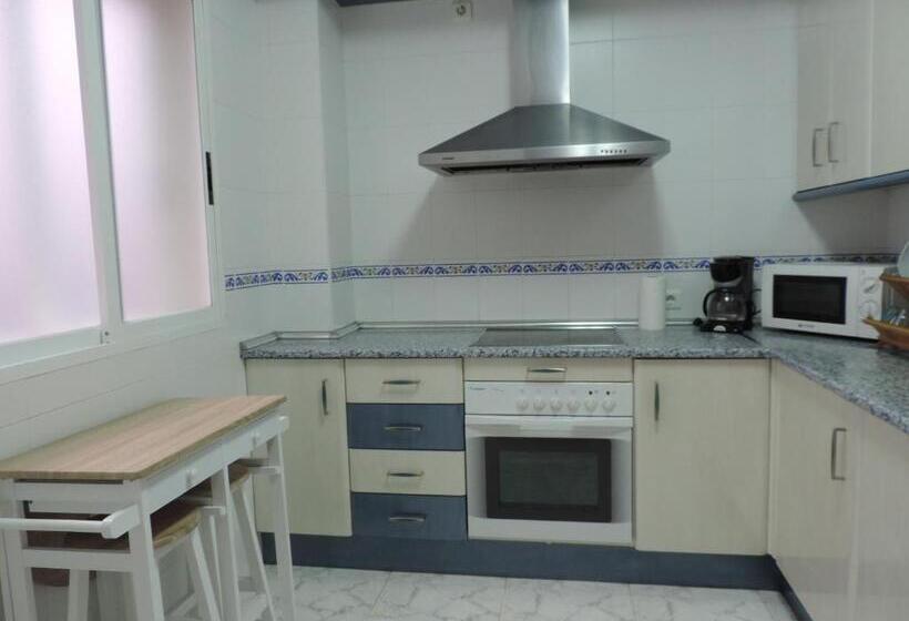 Апартаменты 2 Спальни с Балконом, Apartamento Barbancho