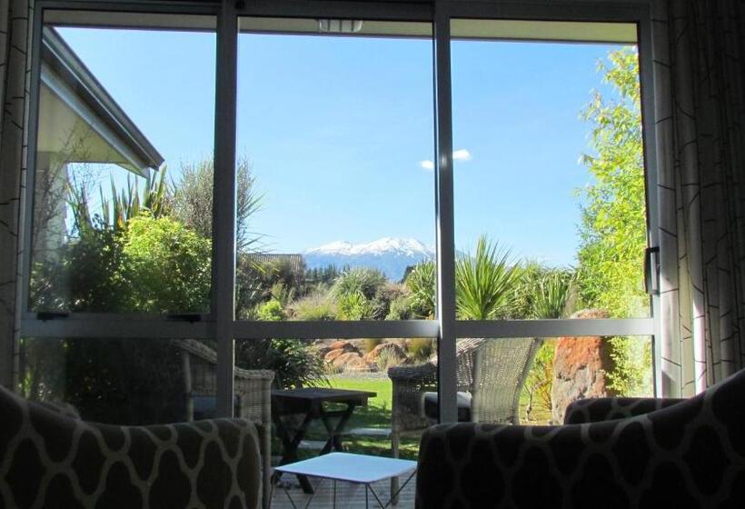 Люкс Вид на Горы, Tongariro Suites