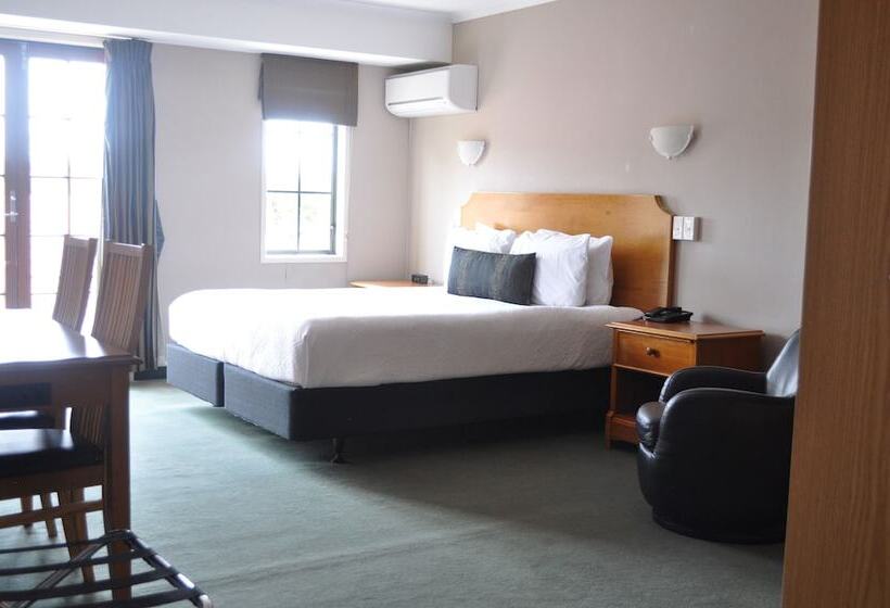 스탠다드 스튜디오, City Suites