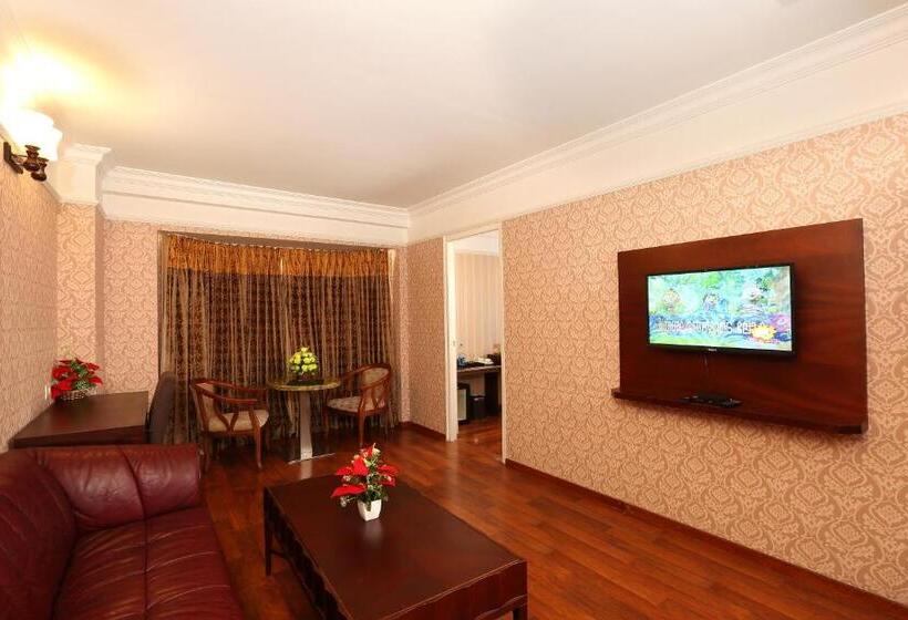 Quarto Premium, Cochin Legacy