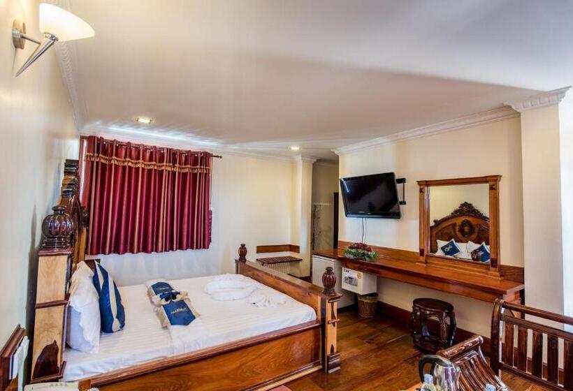 Deluxe Room Garden View, Seng Hout