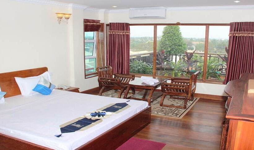 Deluxe Room Garden View, Seng Hout