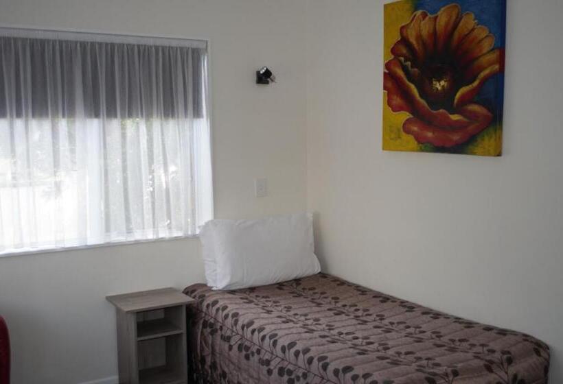 스위트, Carramar Motor Inn