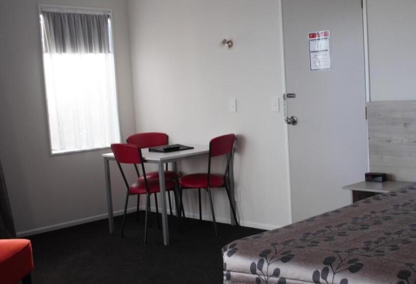 이그제큐티브 스위트, Carramar Motor Inn